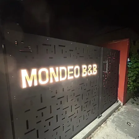 Alojamento de Acomodação e Pequeno-almoço Mondeo 3*