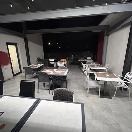 Nocleg ze śniadaniem Mondeo