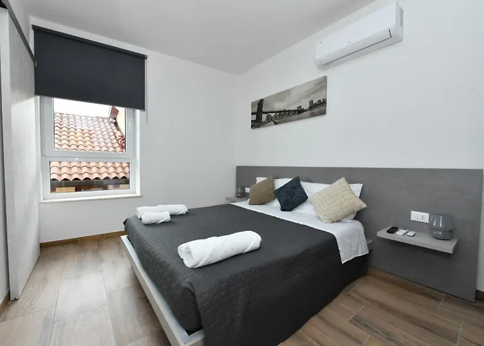 Mondeo Oda ve Kahvaltı